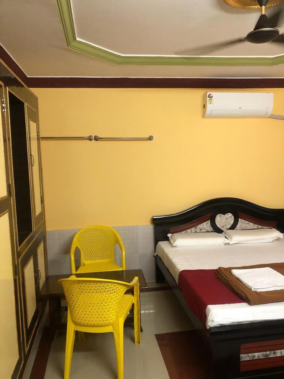 Kodali Homestays Bhadrachalam Exterior photo